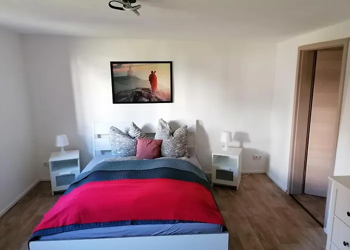 Fewo Im Lehm-Fachwerkhaus Erfurt Mit 3 Einzelnen Schlafzimmern Je Mit Tv