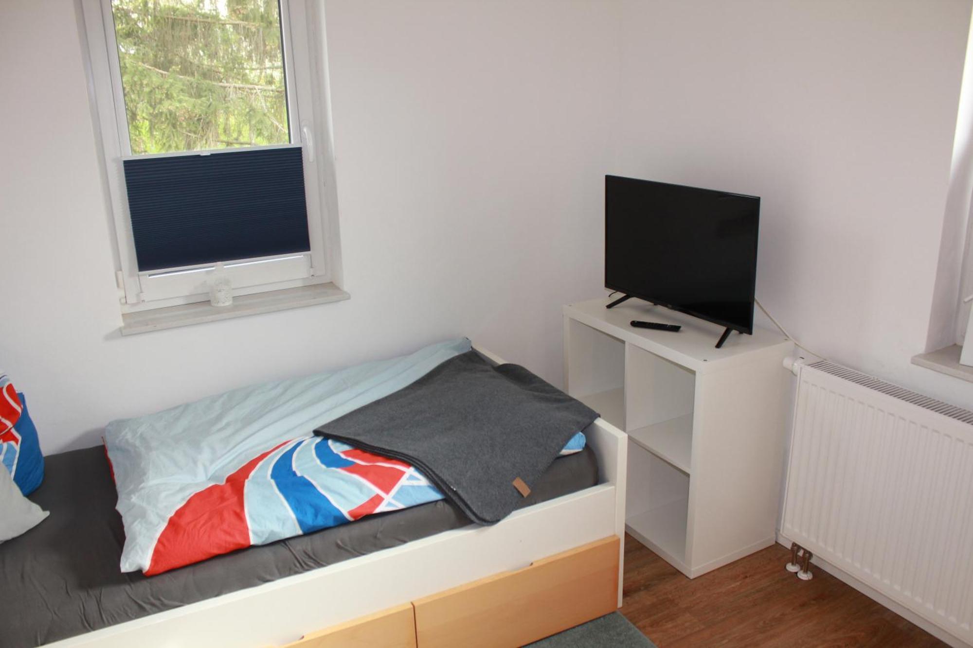 Im Lehm-fachwerkhaus Mit 3 Einzelnen Schlafzimmern Je Mit Tv